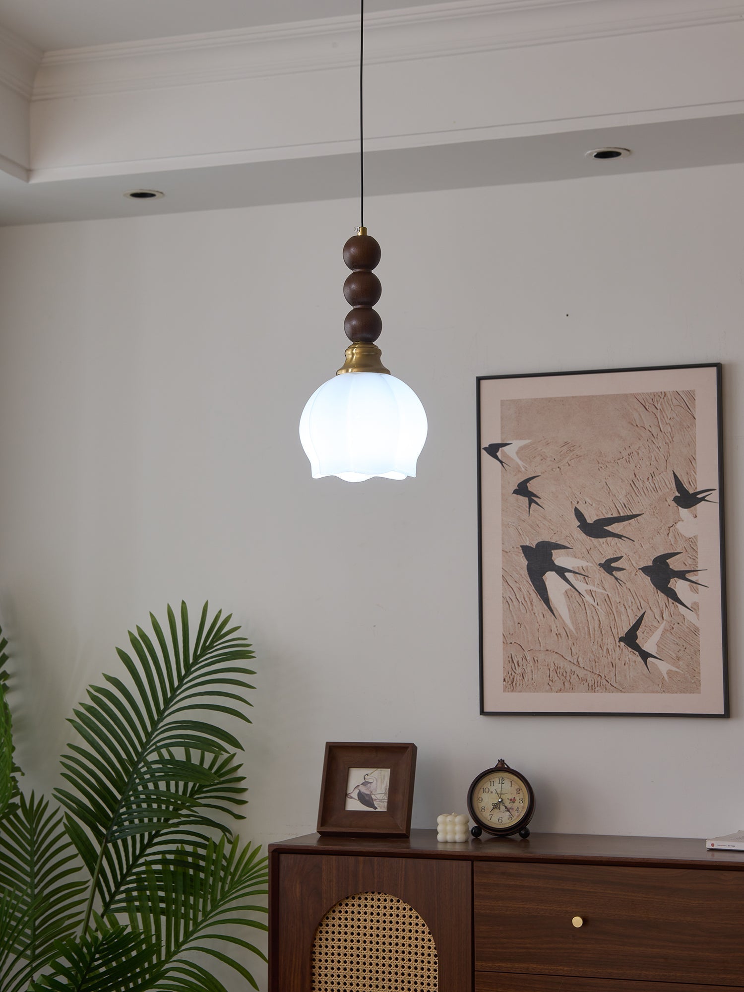 Vothaila Traditional Elegance Vintage Glass Wood Pendant Light