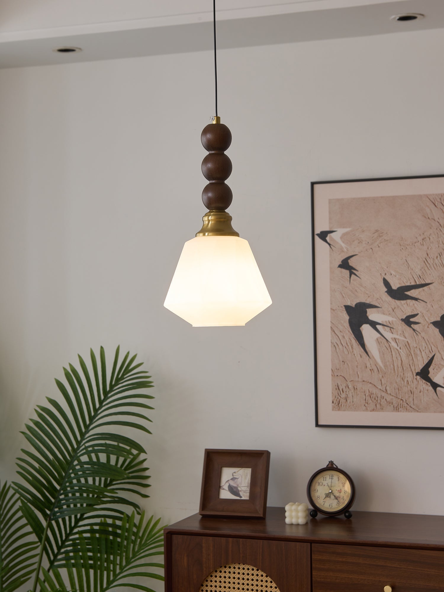 Vothaila Traditional Elegance Vintage Glass Wood Pendant Light