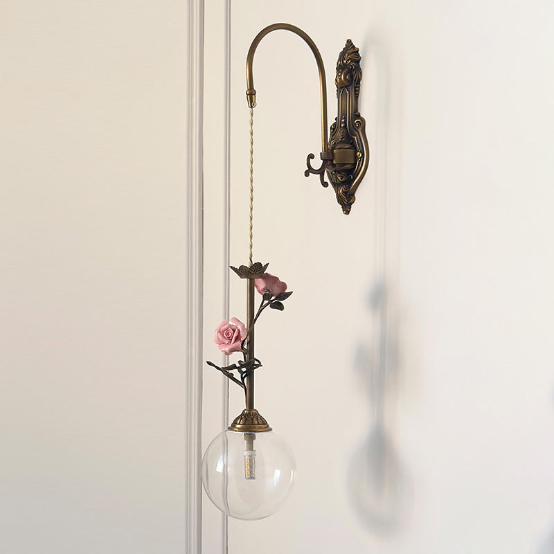 Elaararia Sconce