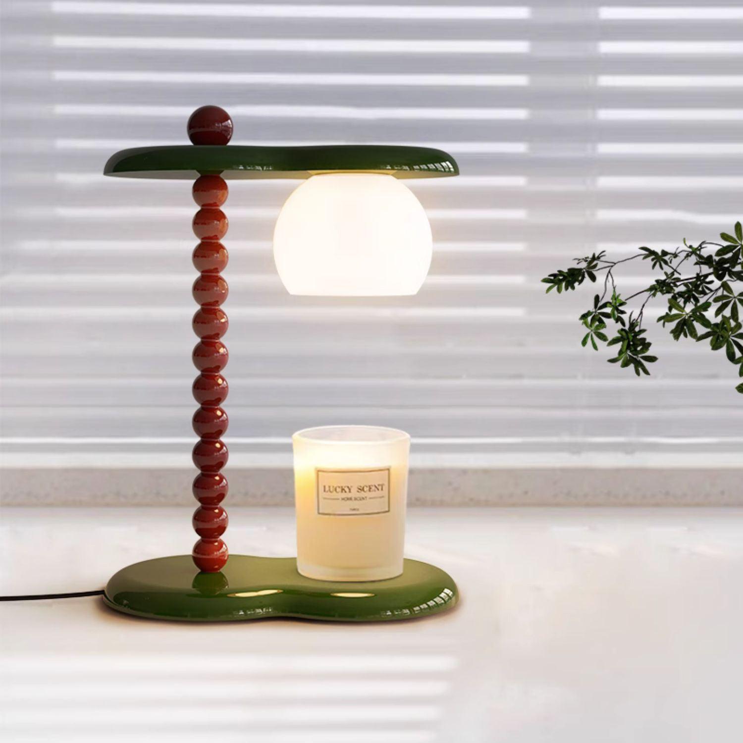 Viloce Resin Traditional Table Lamp