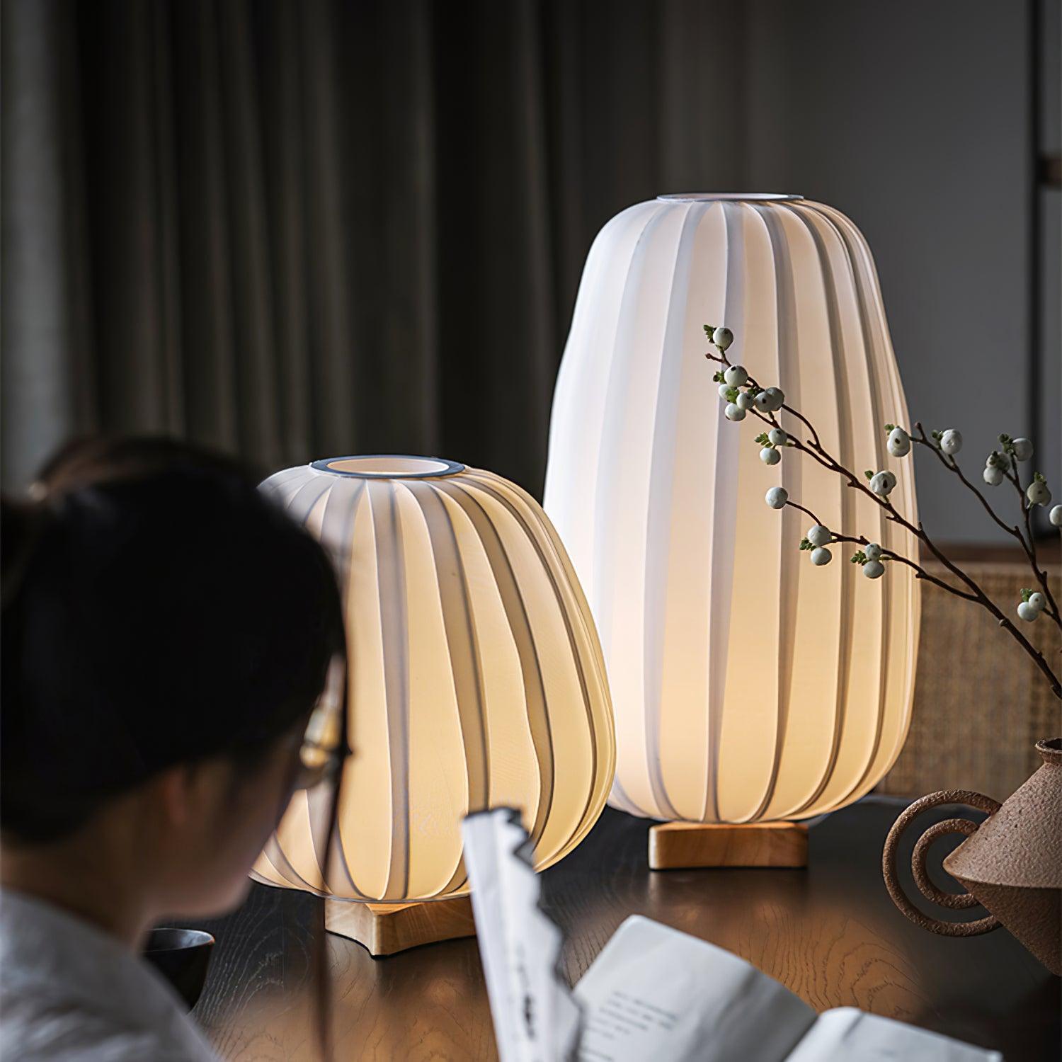 Solisuce Fabric Minimalist Table Lamp - Neutral Decor
