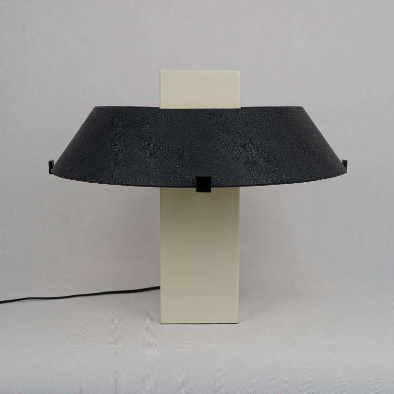 Cruz Table Lamp