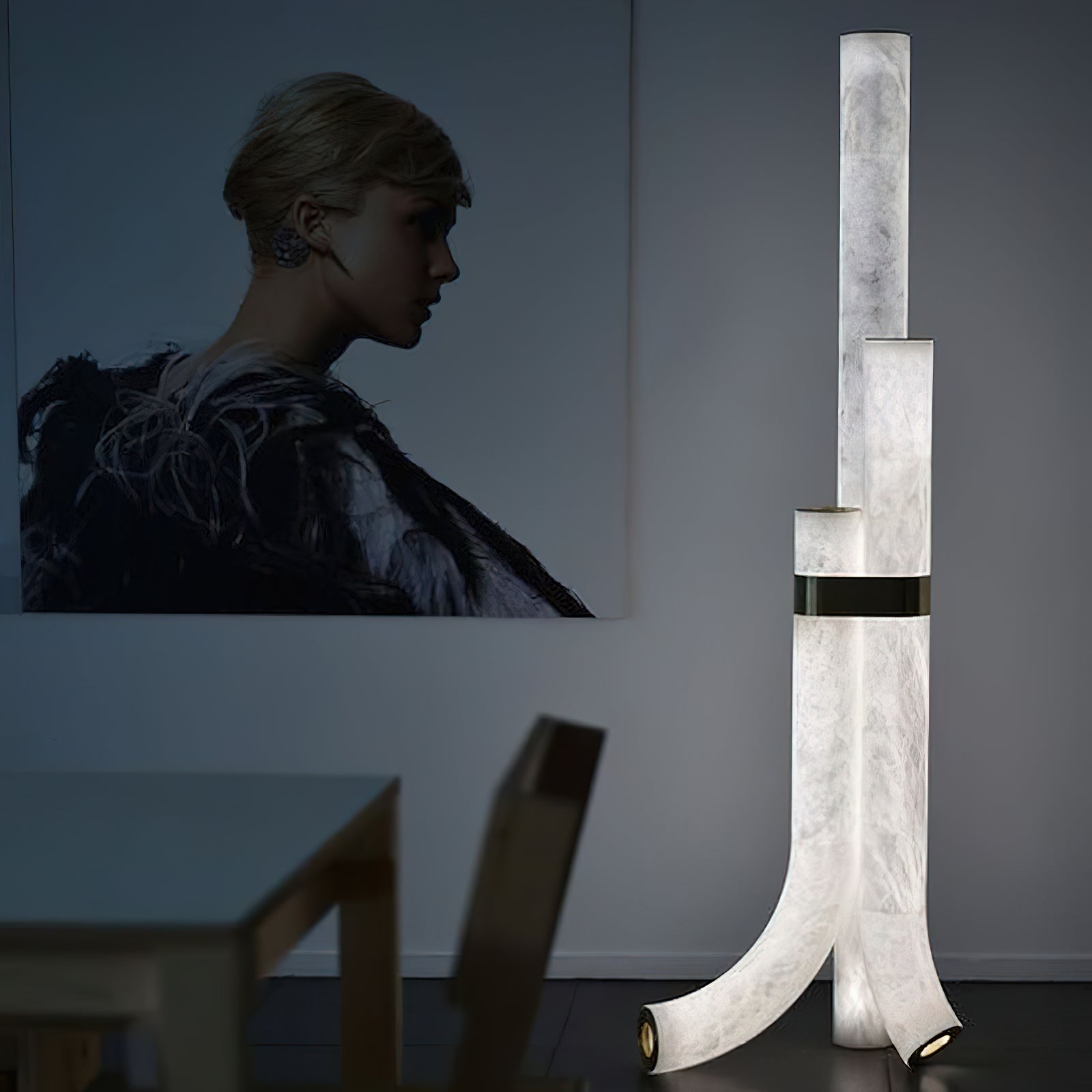Sculpt Floor Lamp