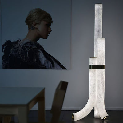 Sculpt Floor Lamp
