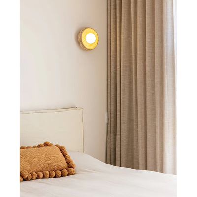 Oonanus Wall Lamp