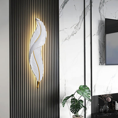 Arvess Individual Creativity Feather Resin Wall Lamp