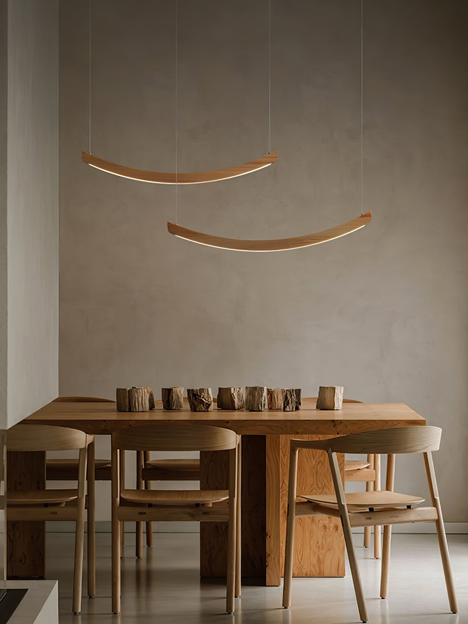 Sororelle Crescent Pendant Lamp