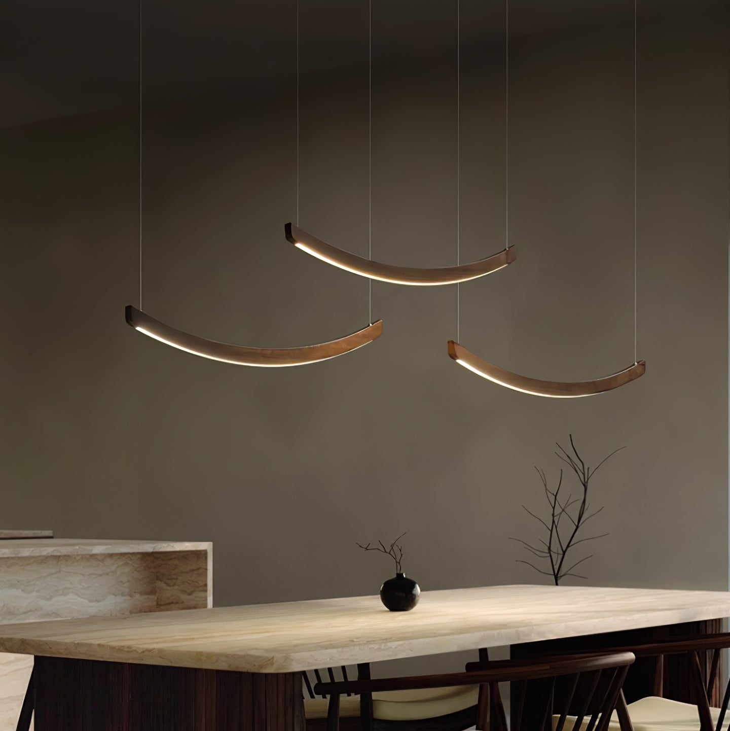 Sororelle Crescent Pendant Lamp
