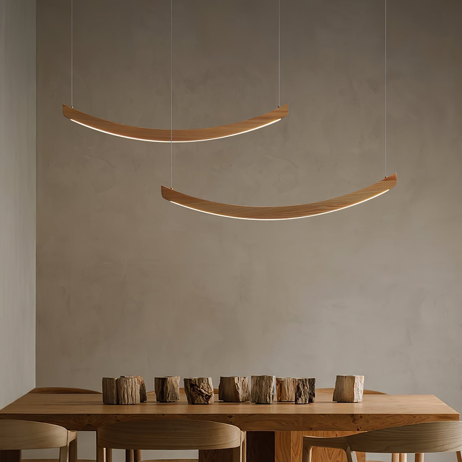 Sororelle Crescent Pendant Lamp