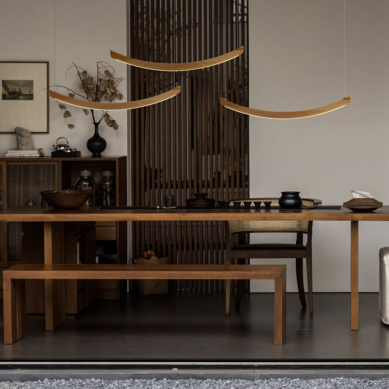Sororelle Crescent Pendant Lamp