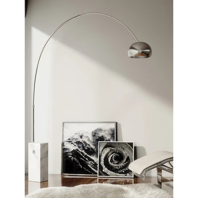 Viraelielle Floor Lamp