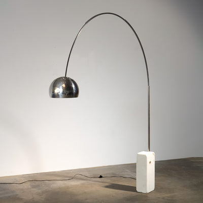 Viraelielle Floor Lamp