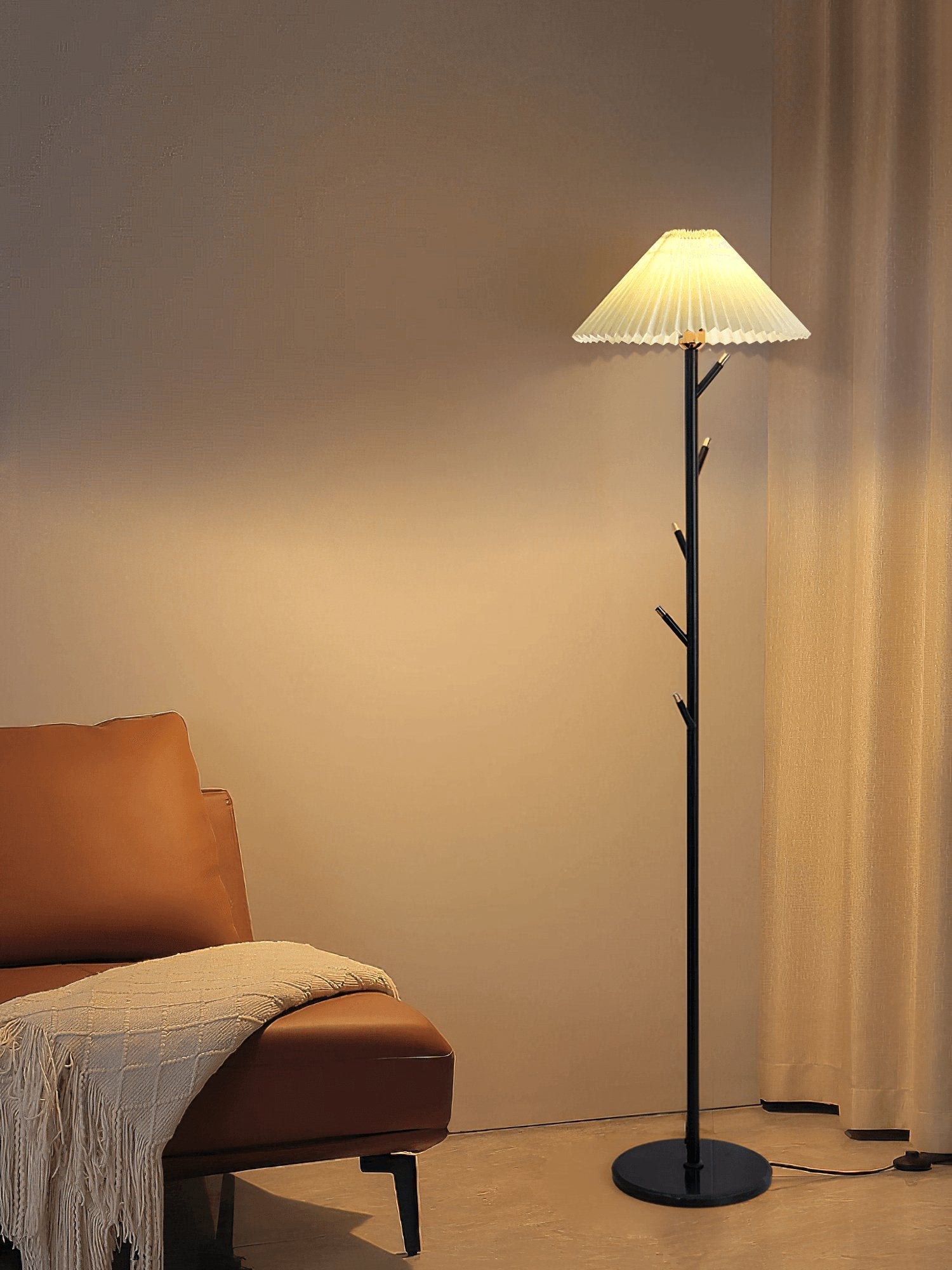 Nora Modern Floor Lamp