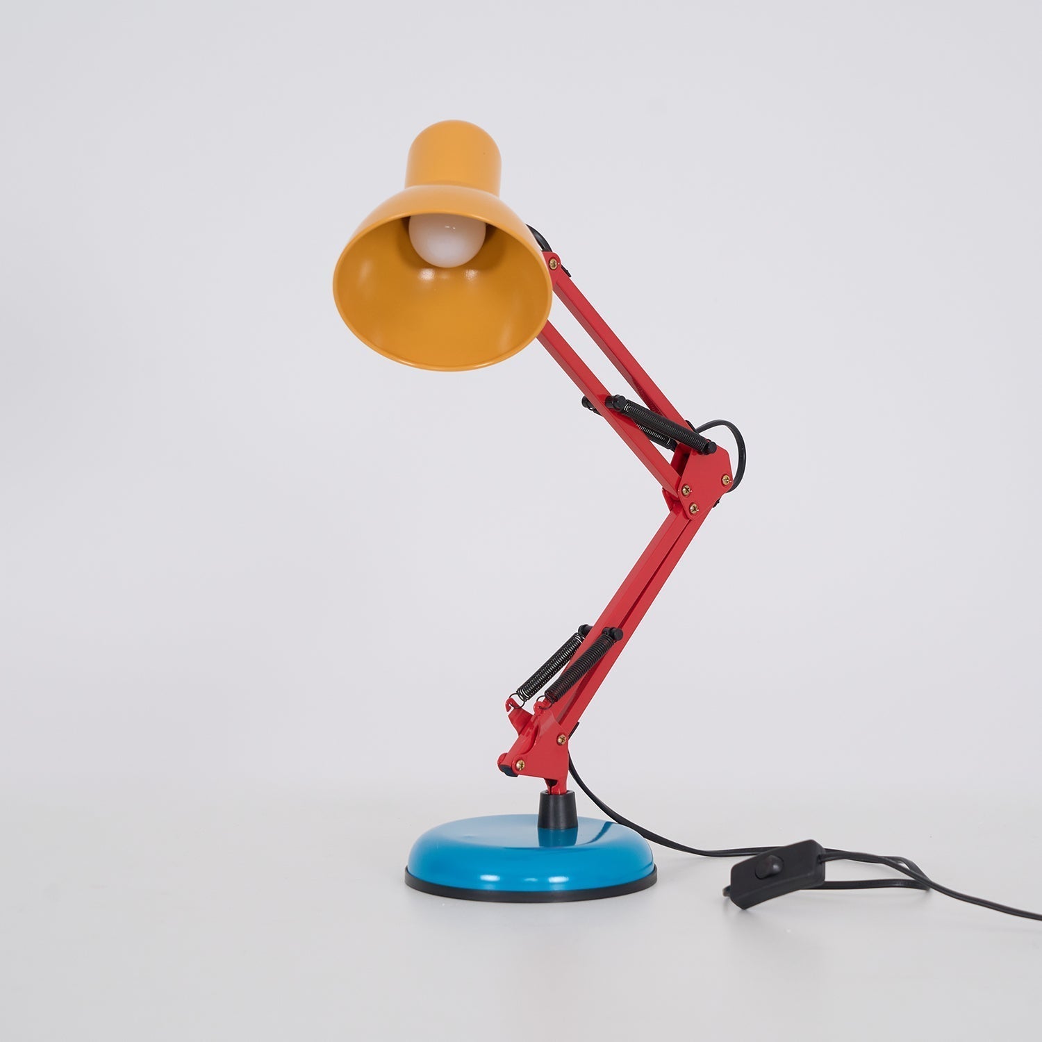 Aven Modern Table Lamp