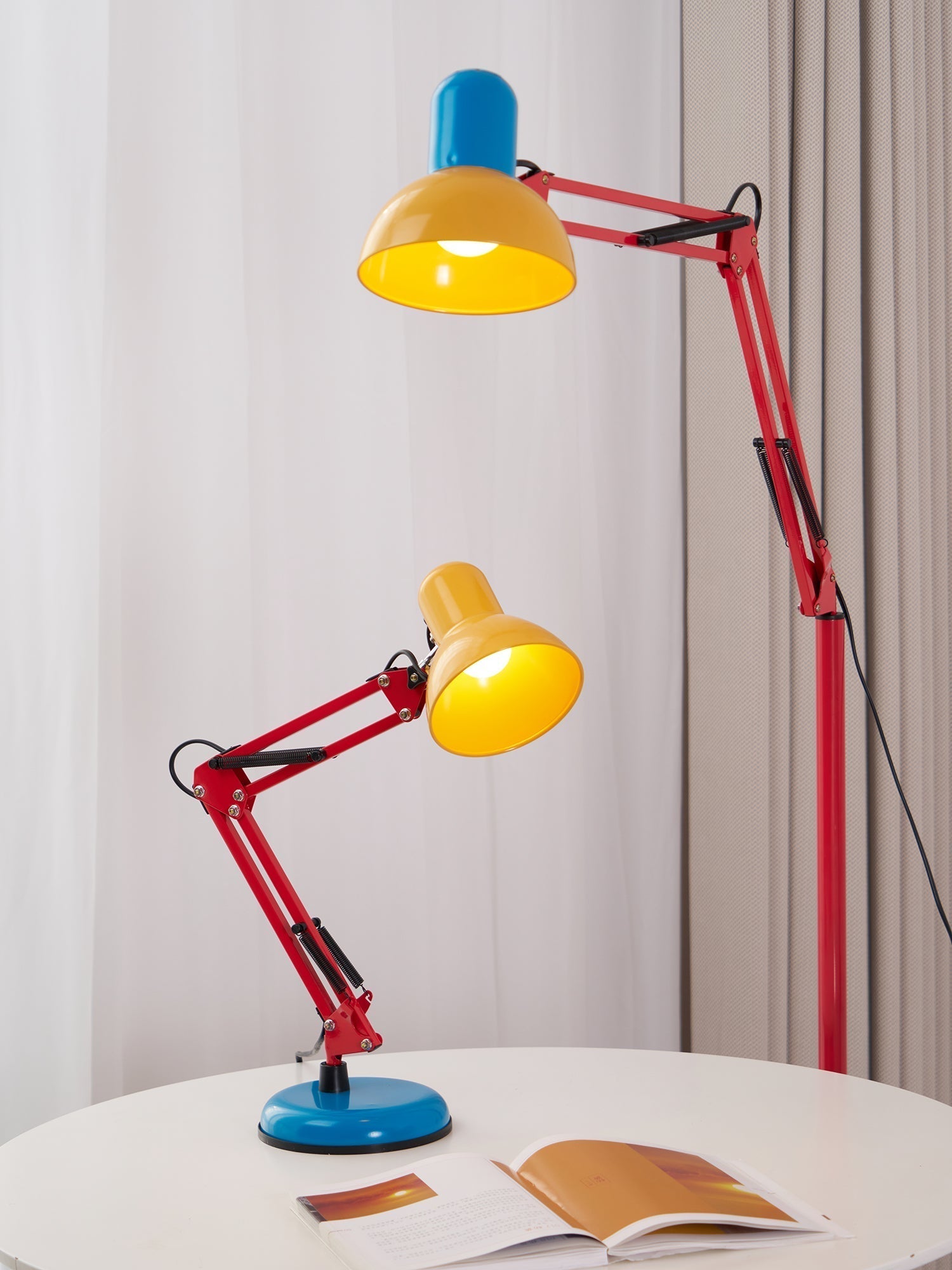 Aven Modern Table Lamp