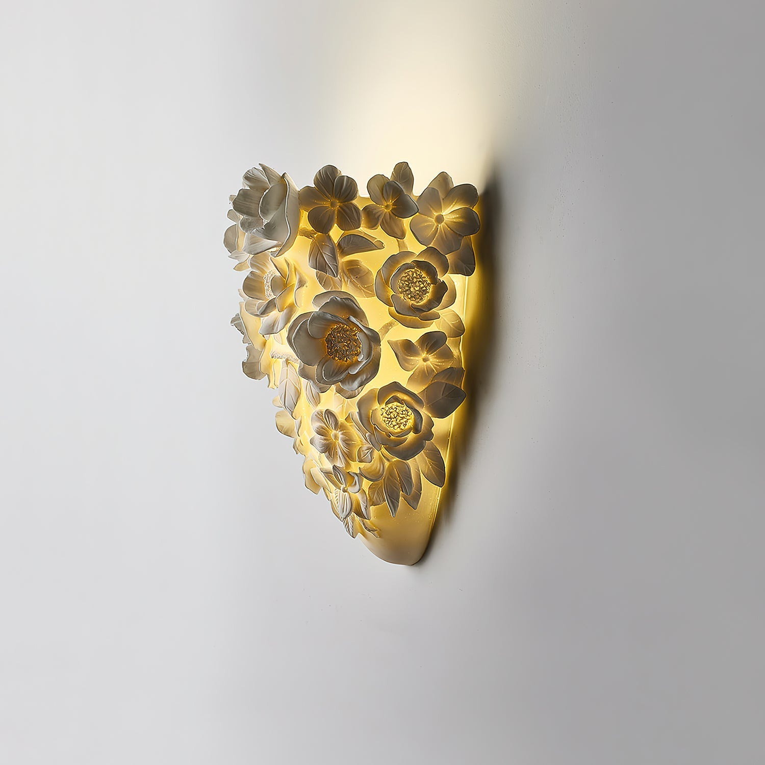 Floranza Wall Lamp - Neutral Decor