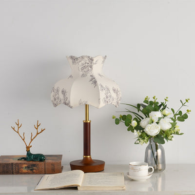 Naomi Vintage Table Lamp