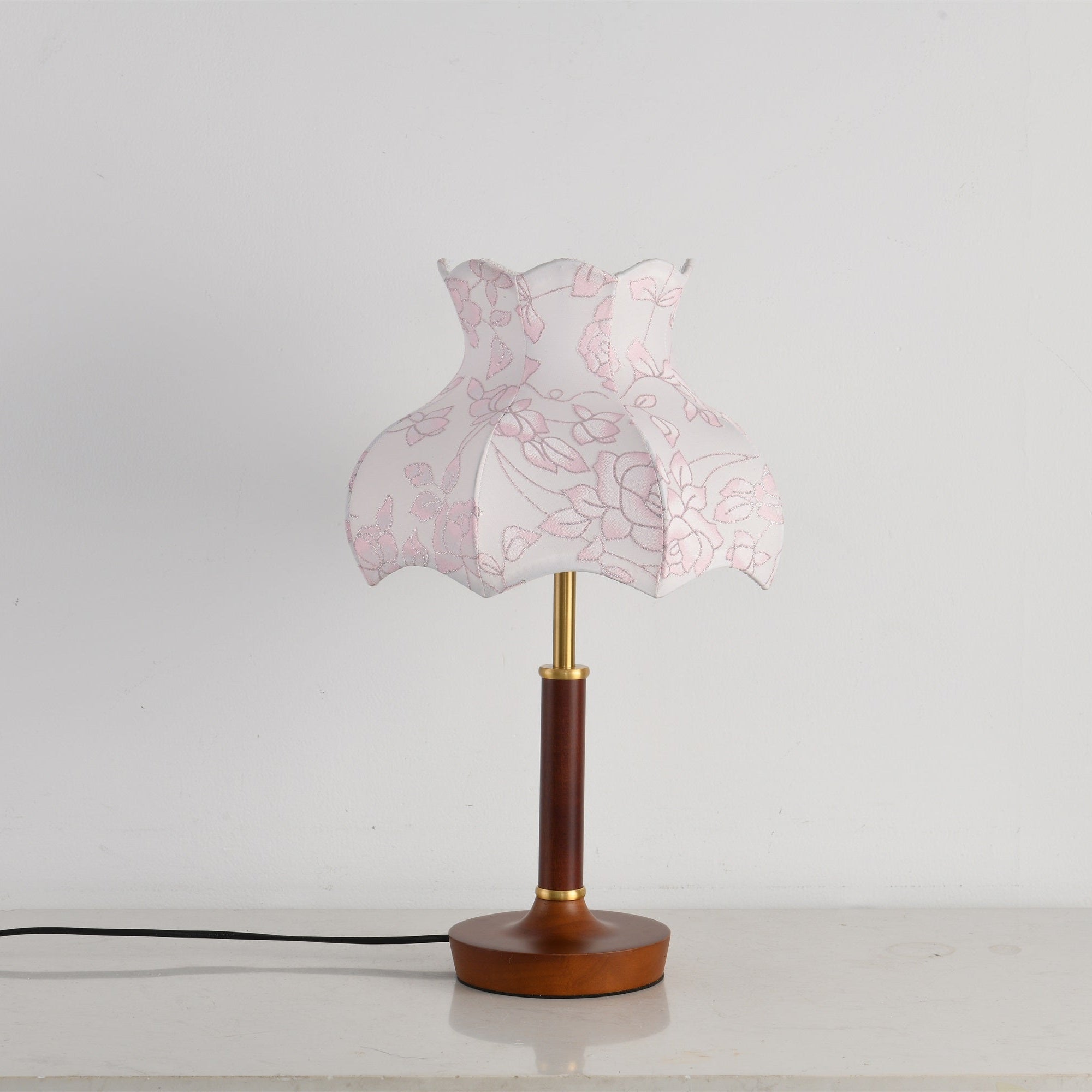 Naomi Vintage Table Lamp