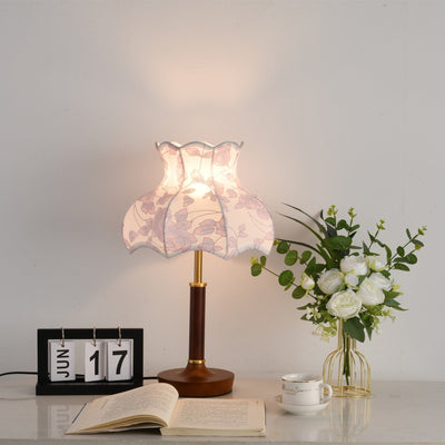 Naomi Vintage Table Lamp