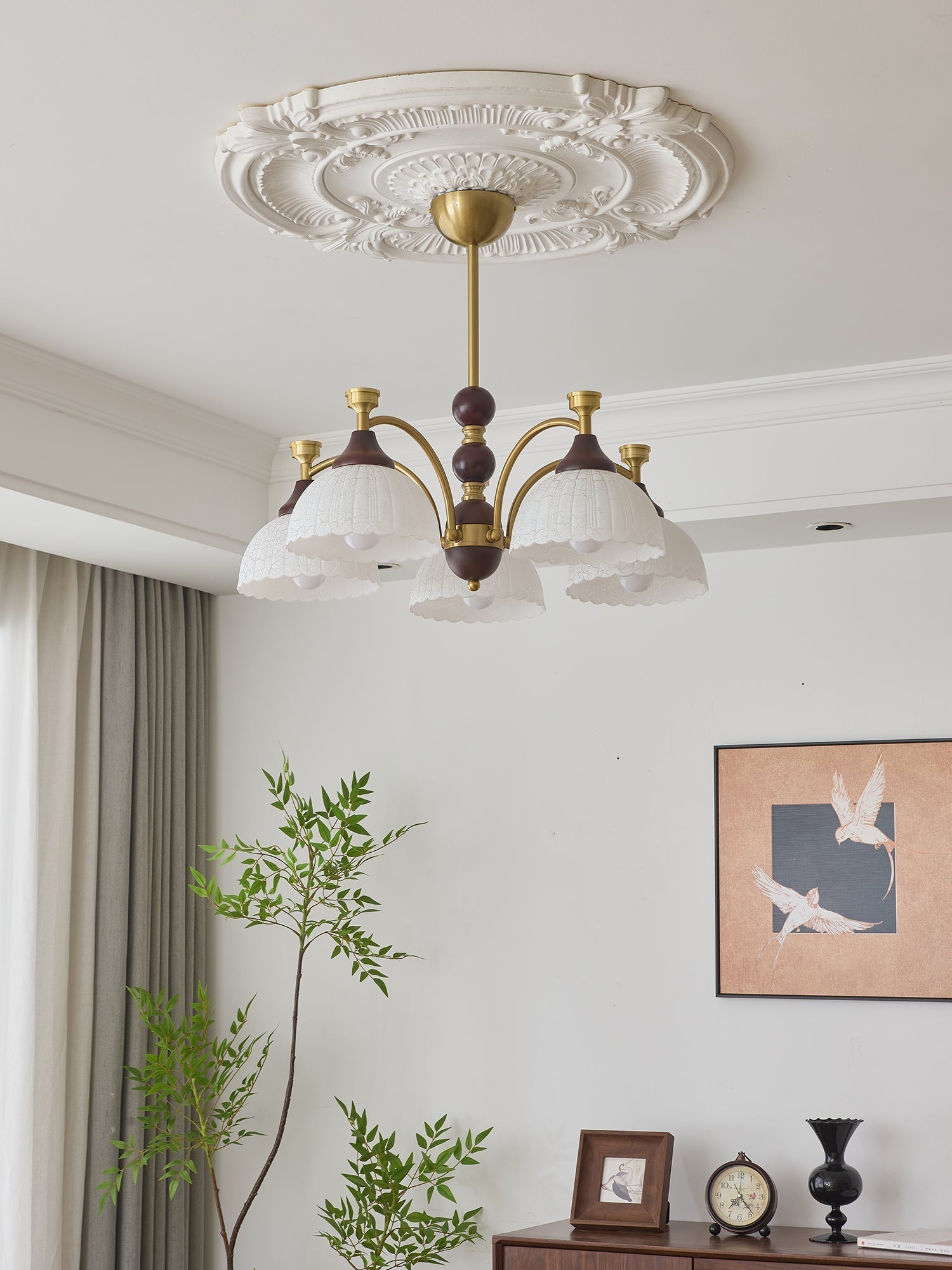 Vosolir Traditional Elegance Wood Chandelier