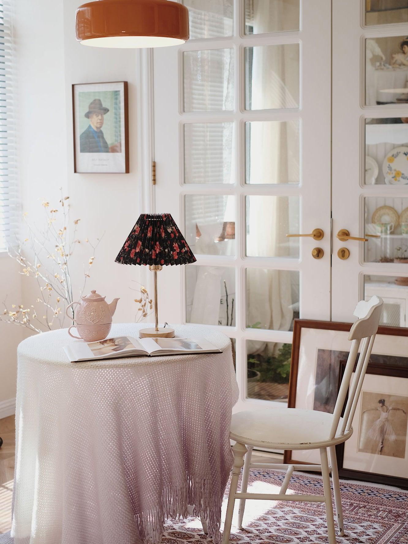 Zevelyra Fabric Table Lamp