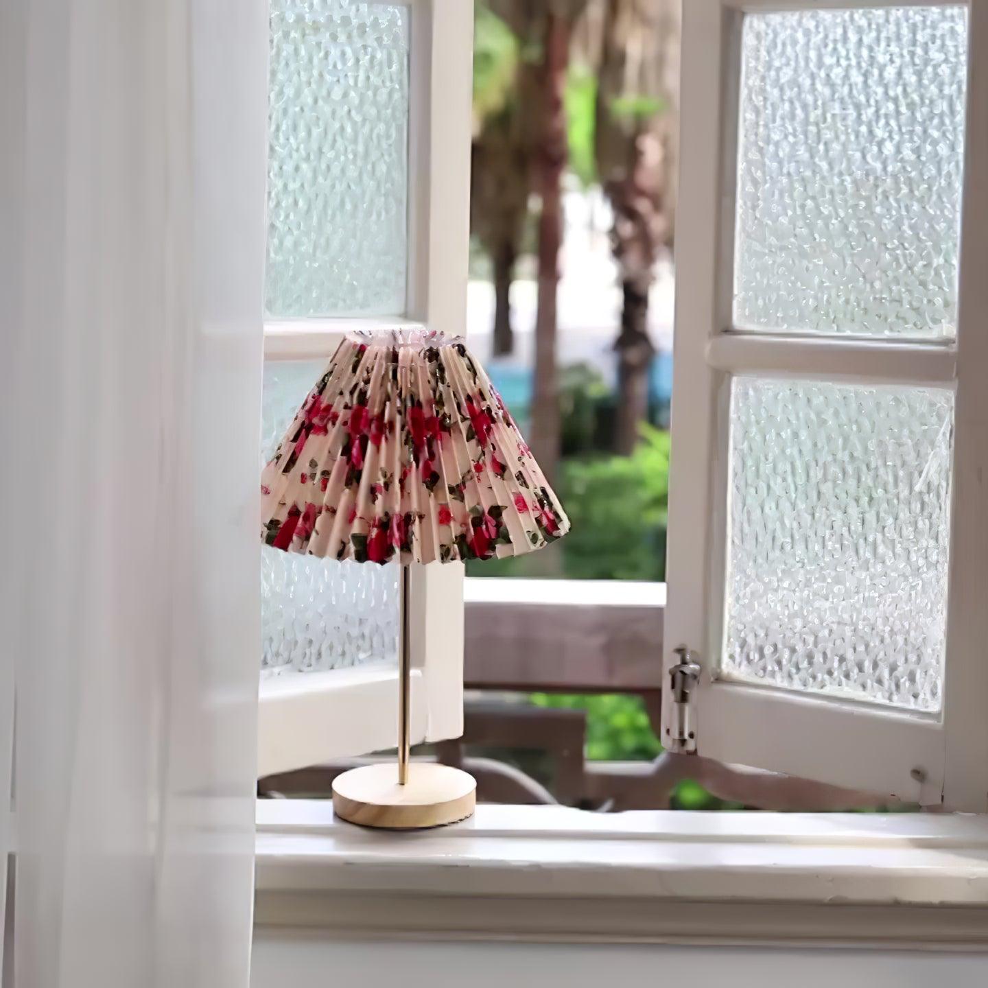Zevelyra Fabric Table Lamp