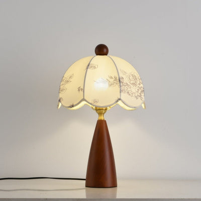 Ruby Vintage Table Lamp - Neutral Decor