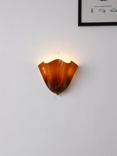 Fiorahaven Flower Glass Indoor Wall Light