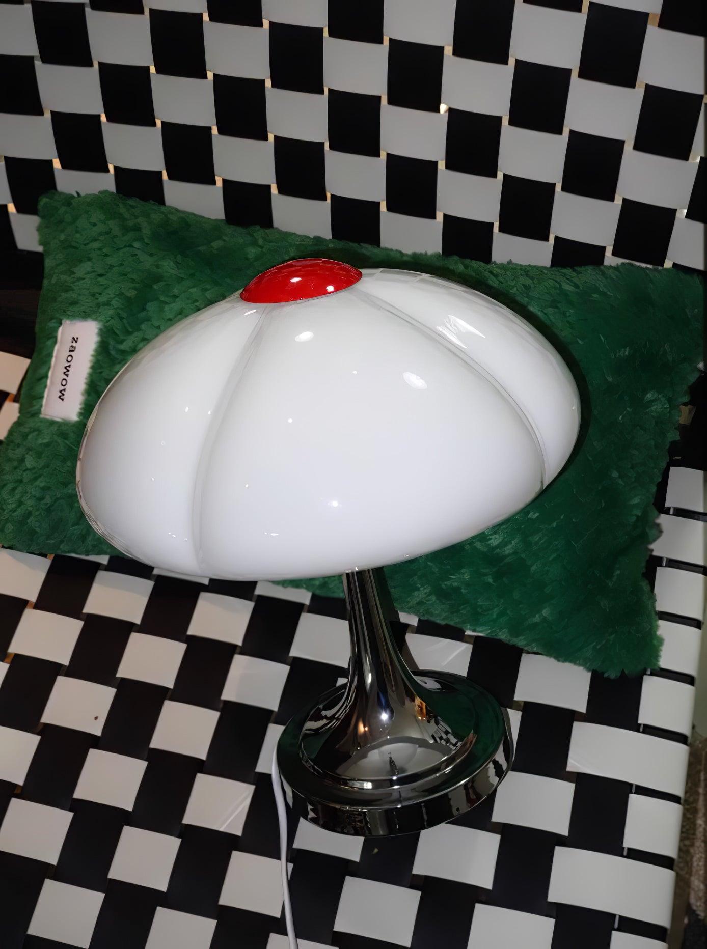 Bin Modern Table Lamp
