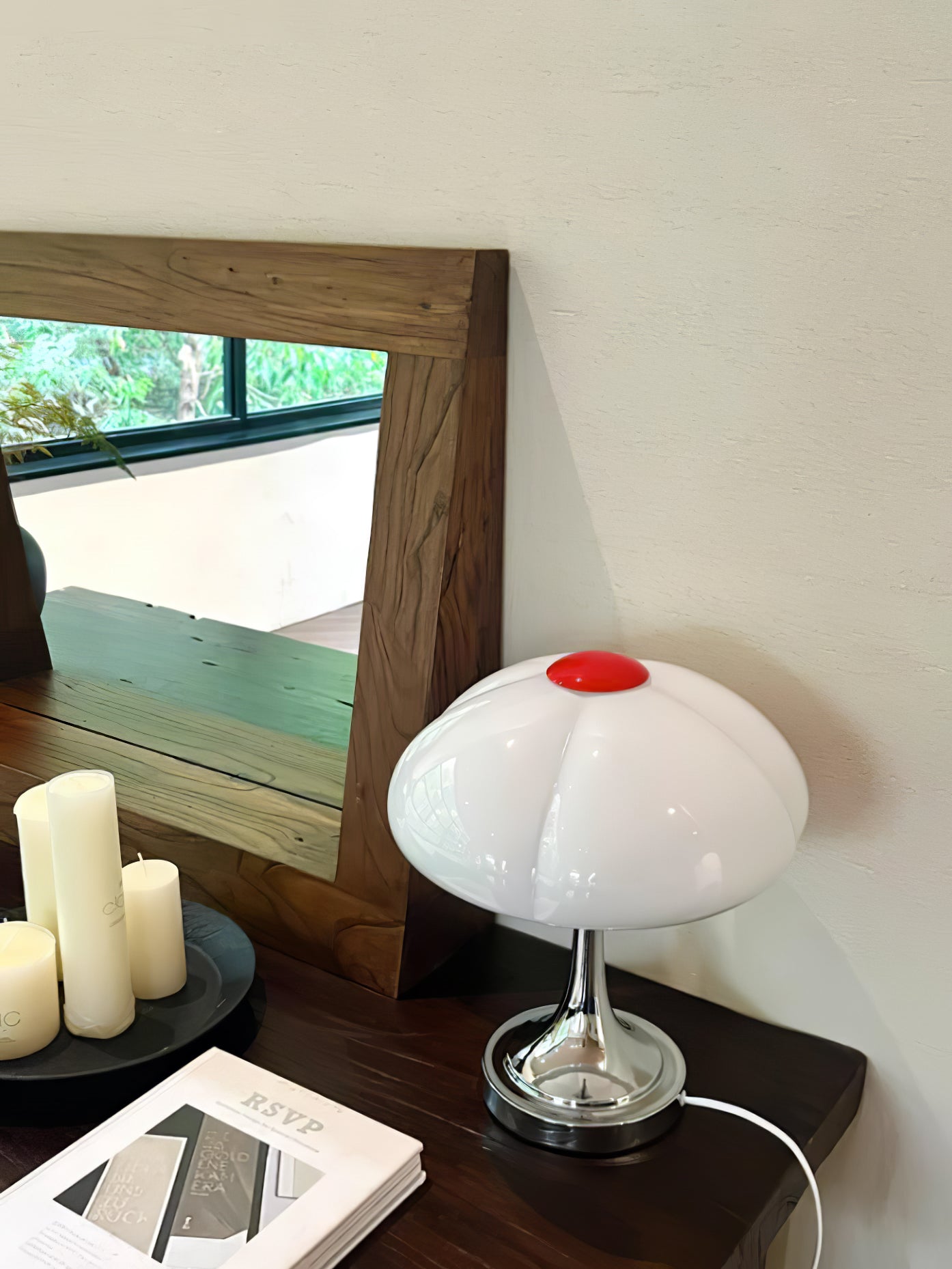 Bin Modern Table Lamp