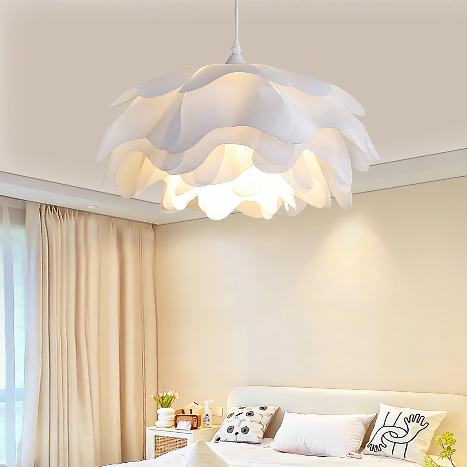 Niv Floral Pendant Lamp