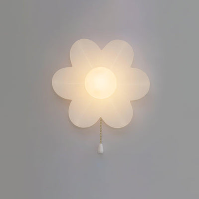 Acroma Nordic Art Flowers Resin Wall Lamp