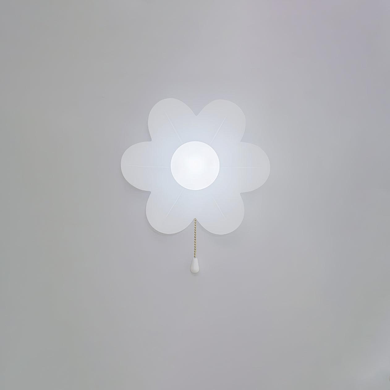 Acroma Nordic Art Flowers Resin Wall Lamp