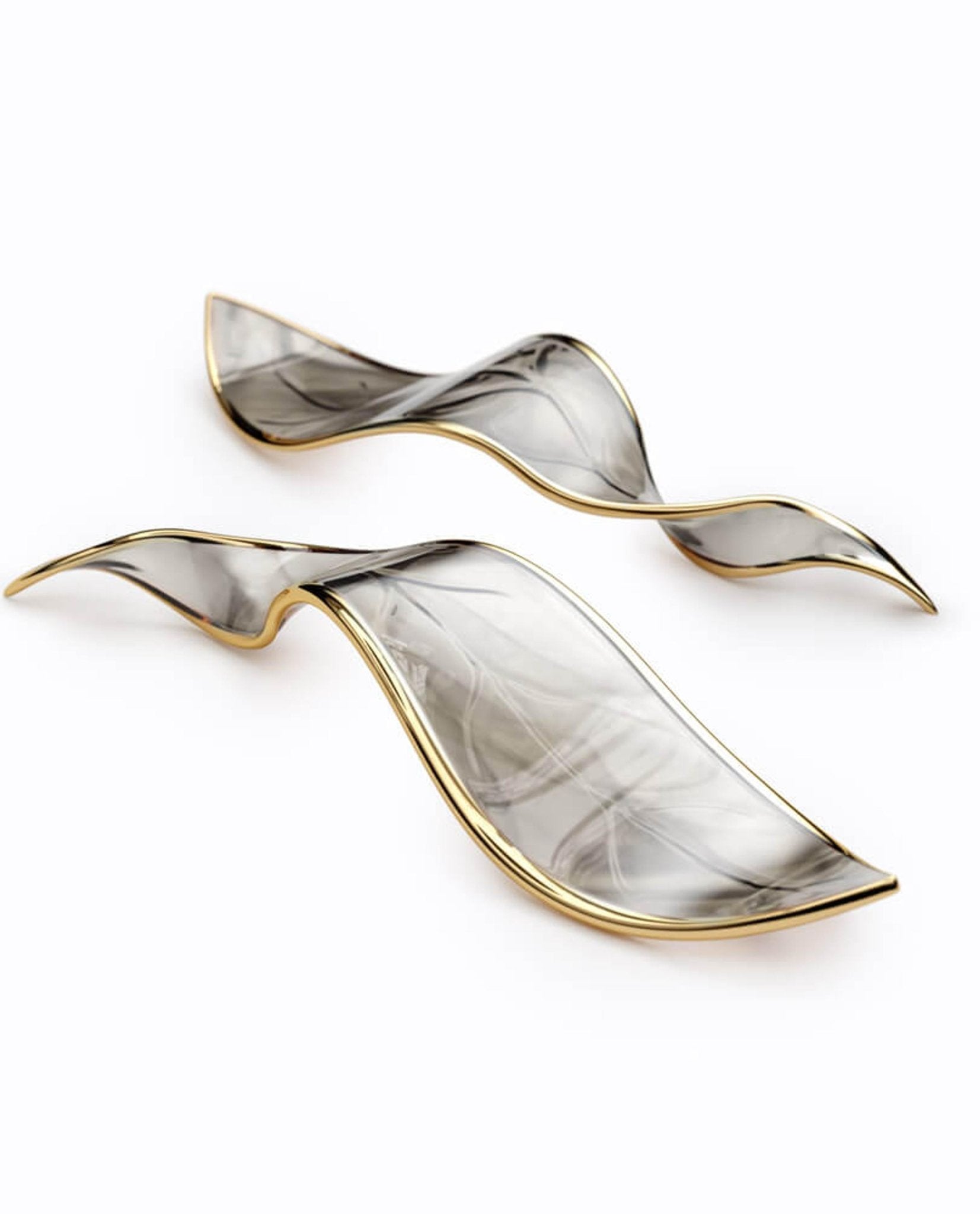 Velelora Chandelier Cascading Leaf Luxe