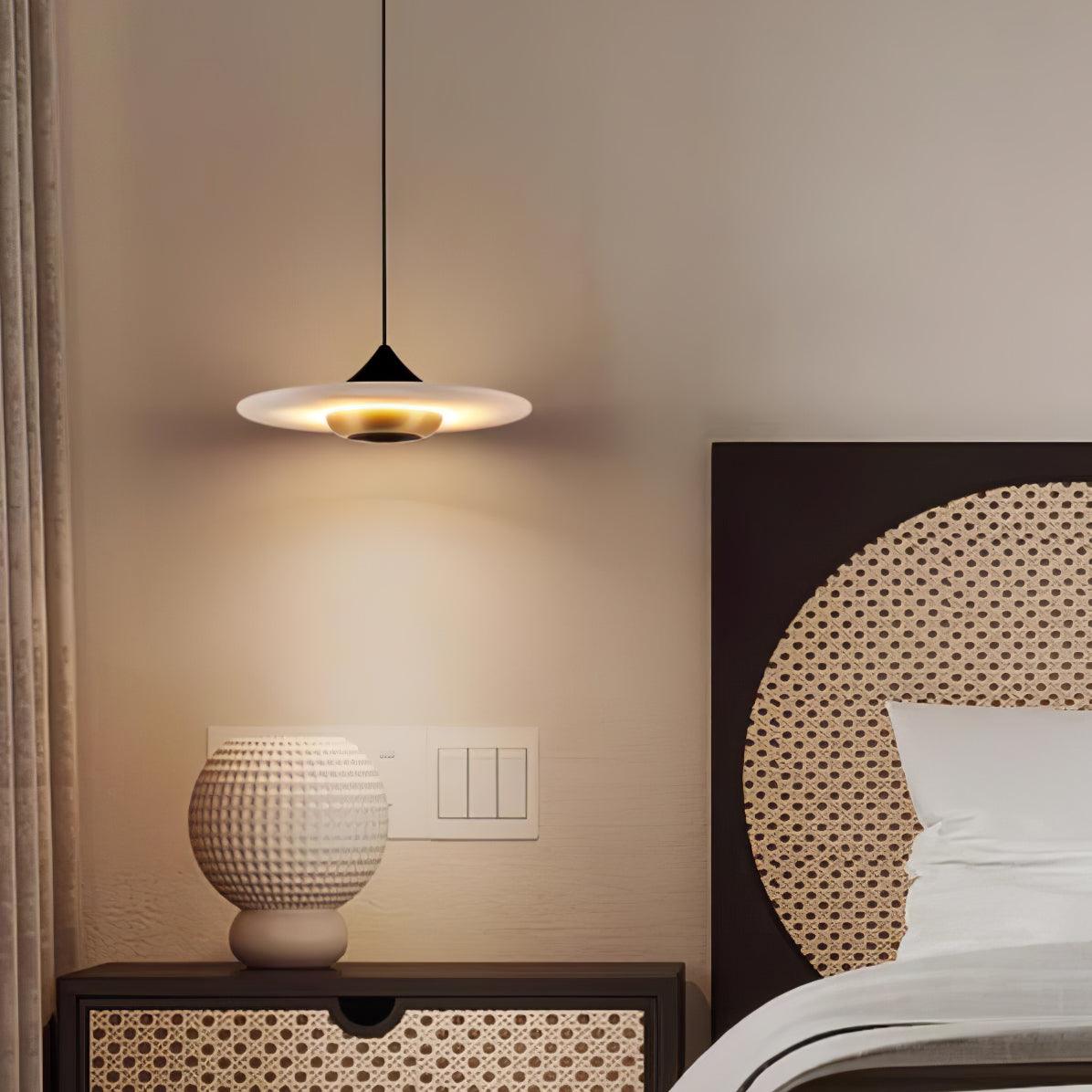 Avelyn Marble Cozy Pendant Lamp