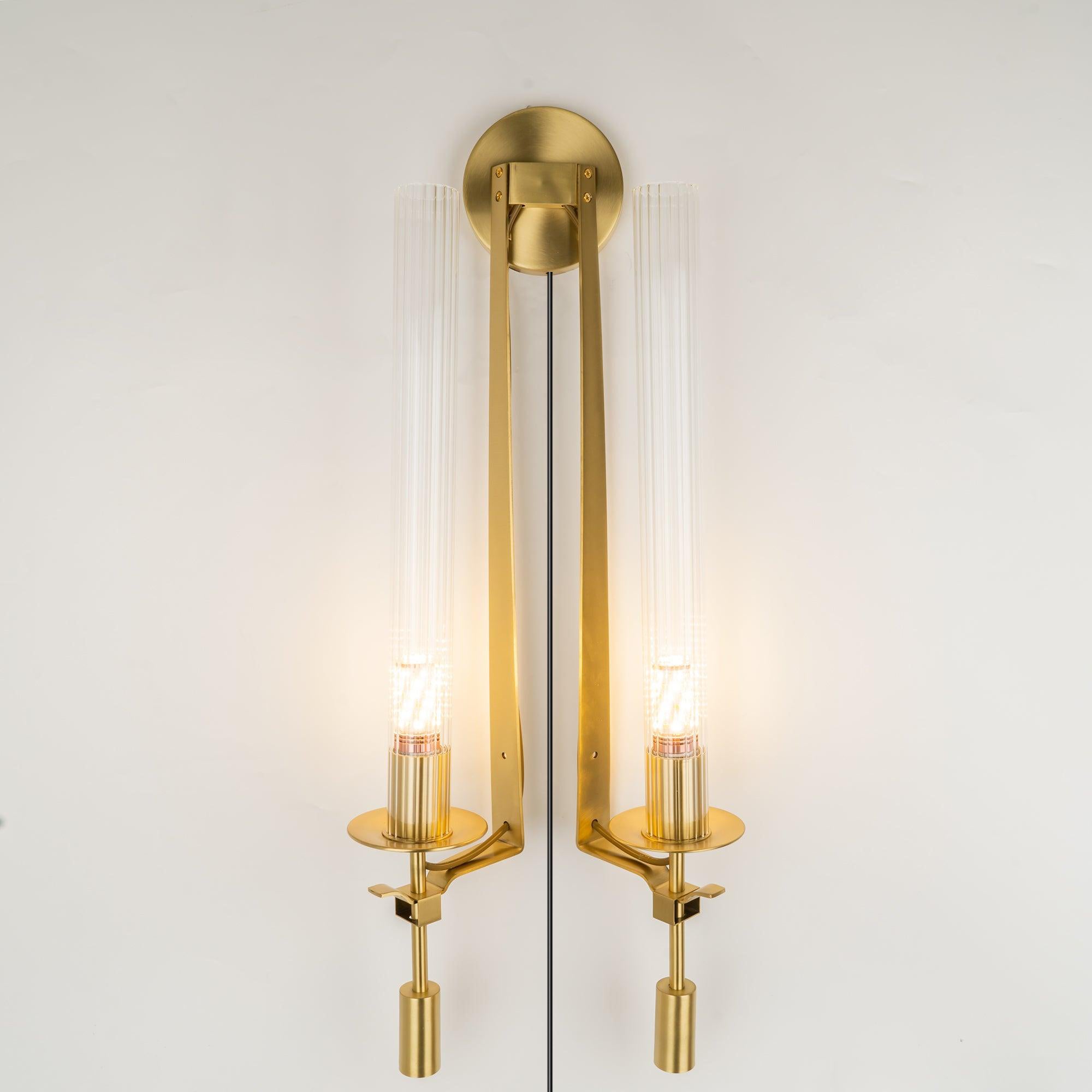 Ceshaisra French Classicism Plug-in Brass Glass Wall Lamp - Neutral Decor