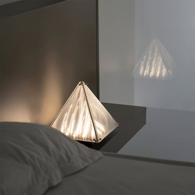 Lumoielle Table Lamp