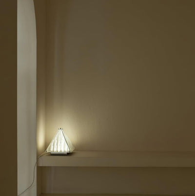 Mymiryre Pyramid Glass Table Lamp