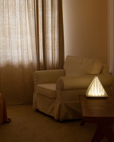 Lumoielle Table Lamp