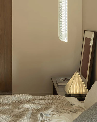 Lumoielle Table Lamp