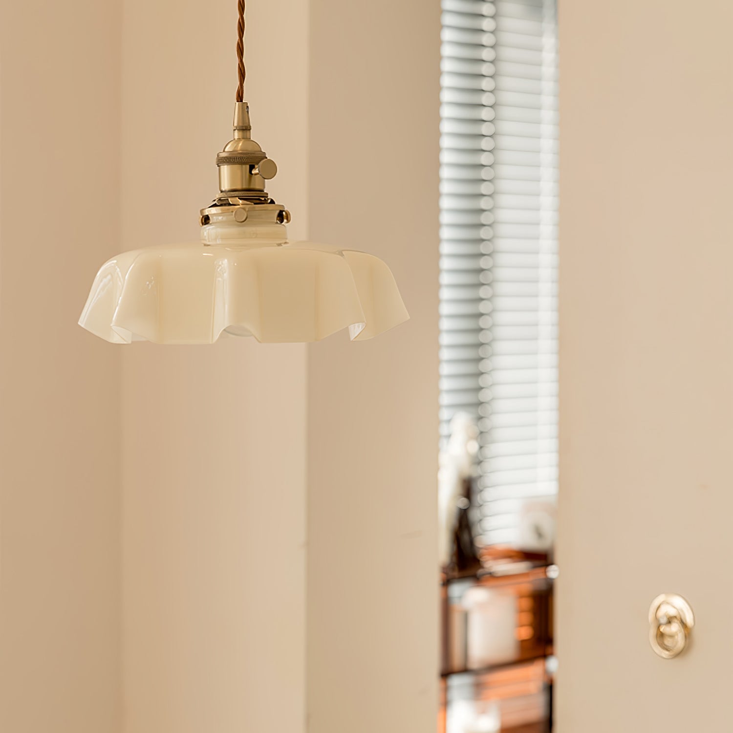 Liorivora Pendant Light French Flower for Dining Room