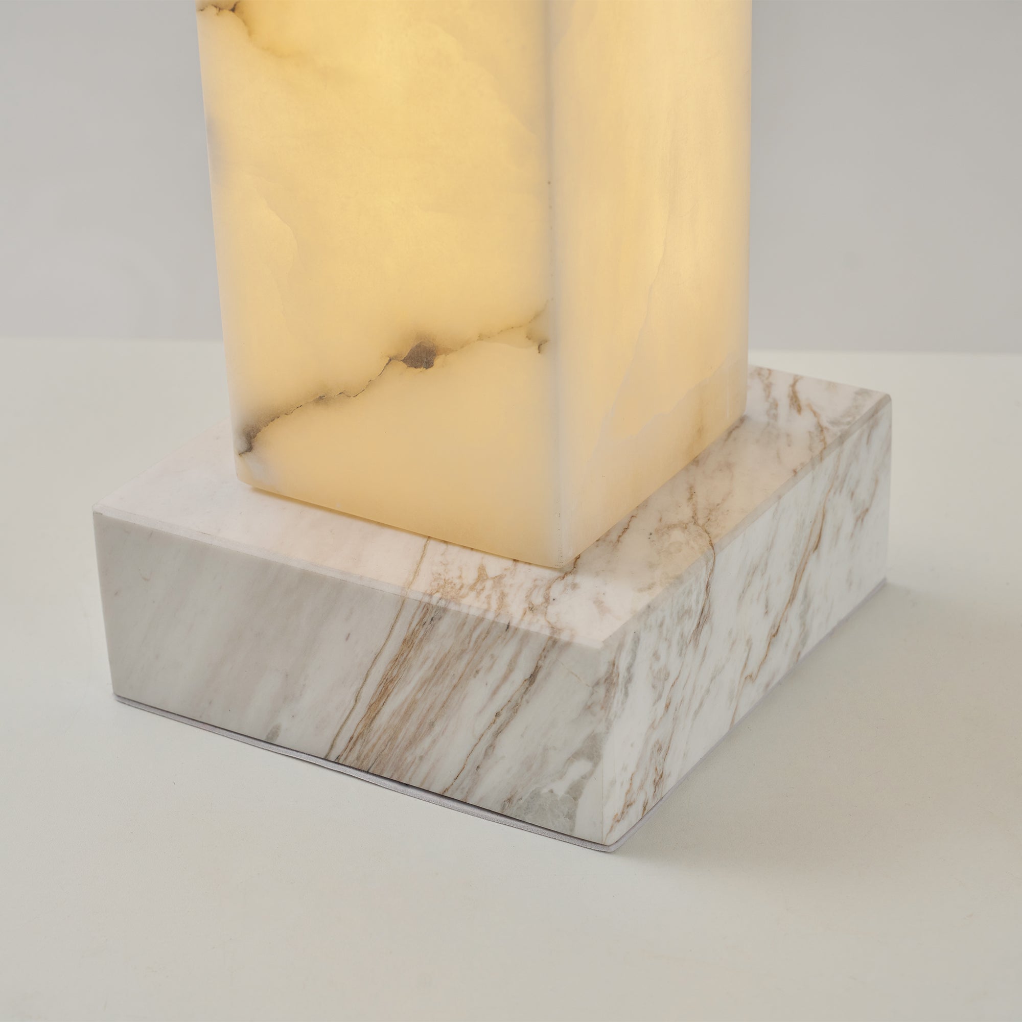 Frozen Alabaster Floor Lamp