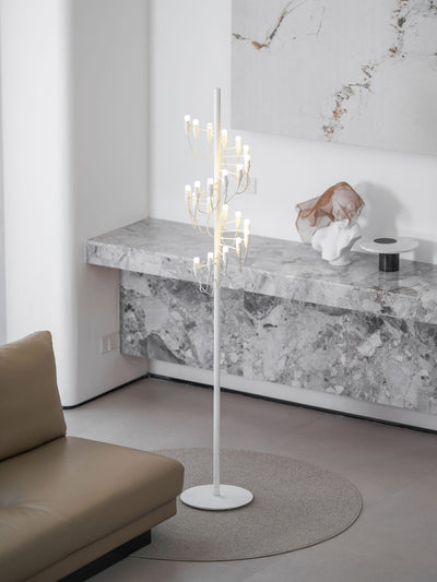 Olliryra Sculptural Steel Floor Lamp