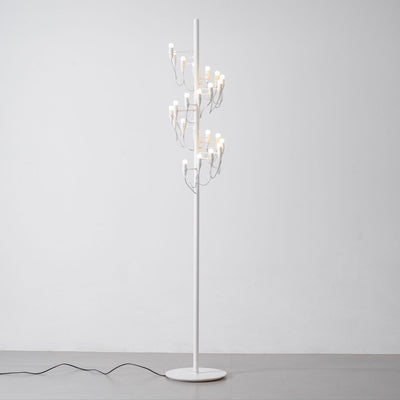 Olliryra Sculptural Steel Floor Lamp