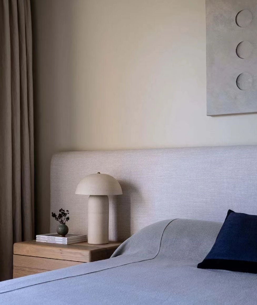 Brolen Ceramic Minimalist Table Lamp