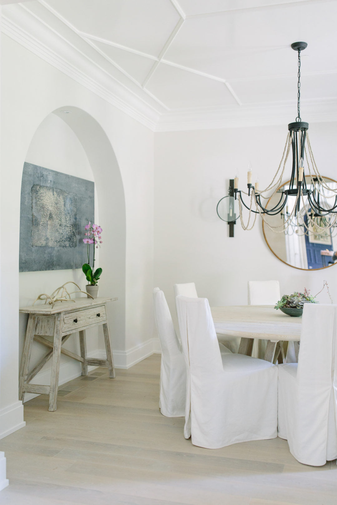 Aveneeon Chandelier
