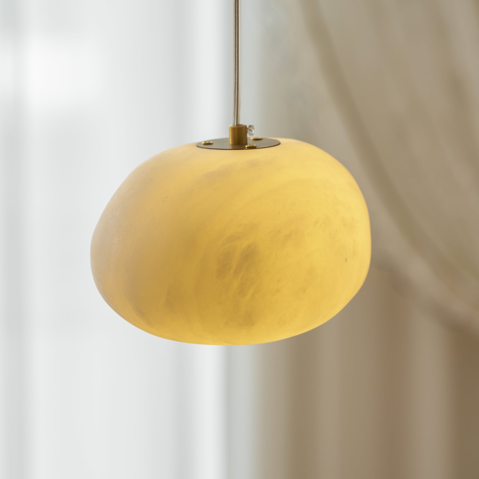 Nivisaya Pebbles Alabaster Pendant Lamp
