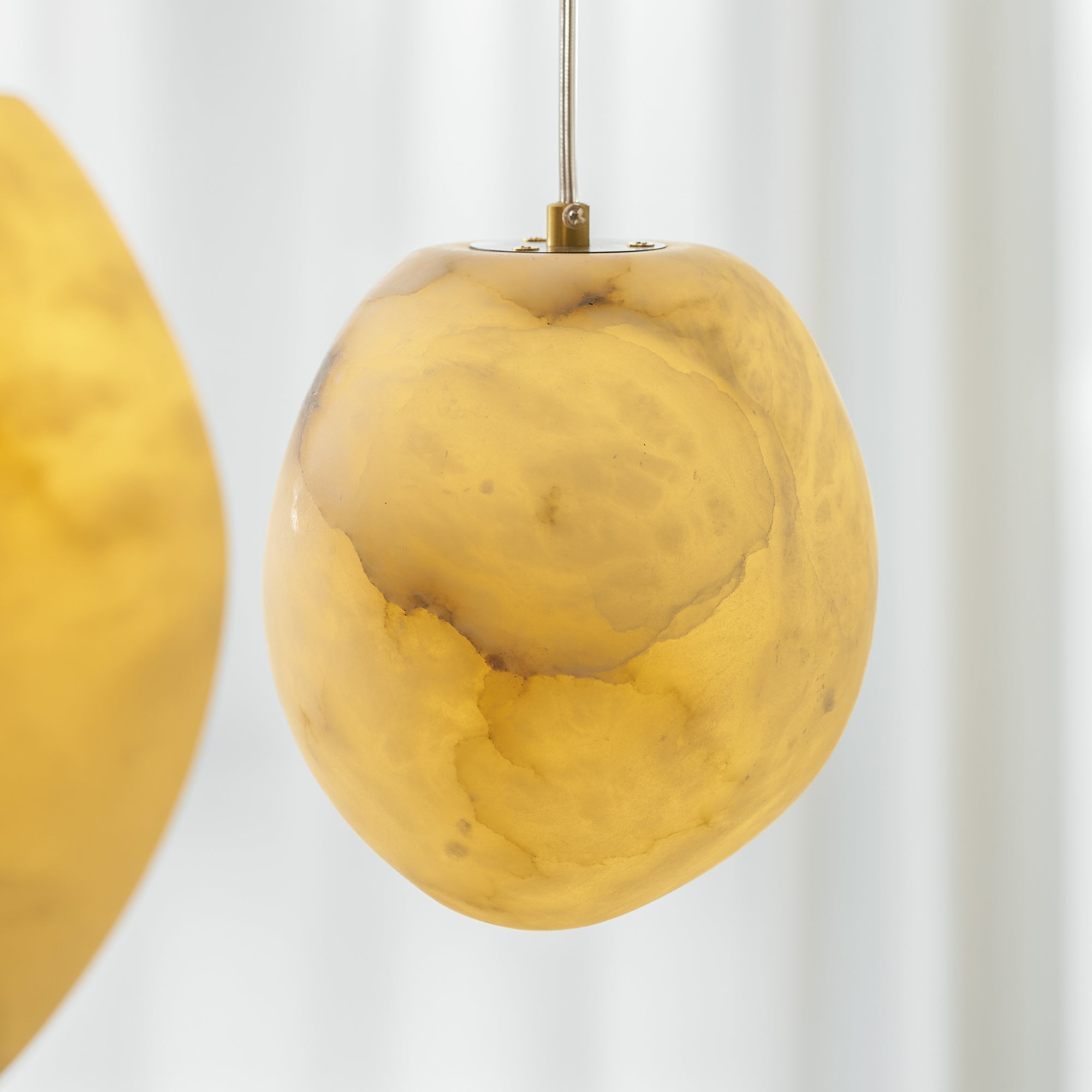 Nivisaya Pebbles Alabaster Pendant Lamp