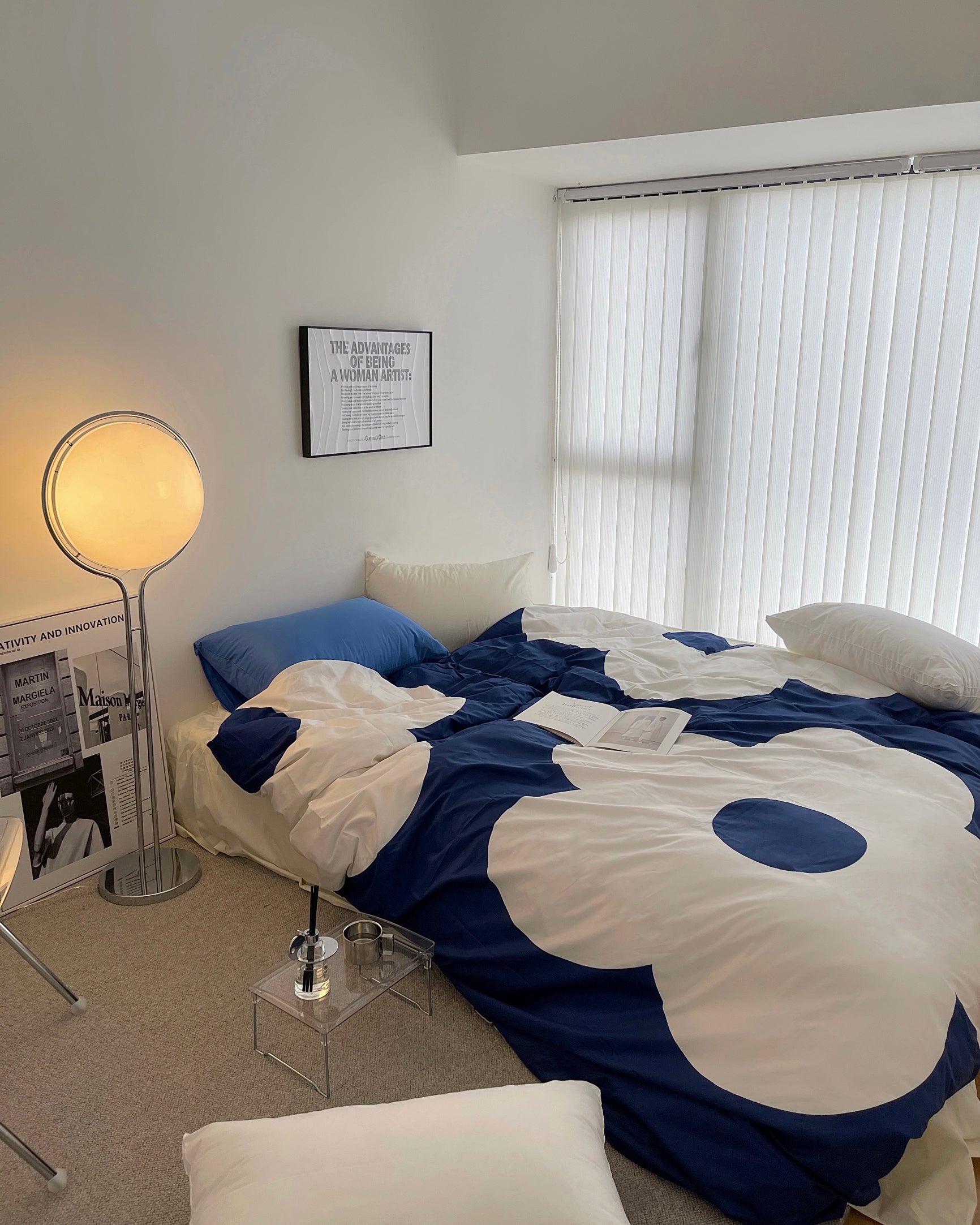 Elaanella Floor Lamp