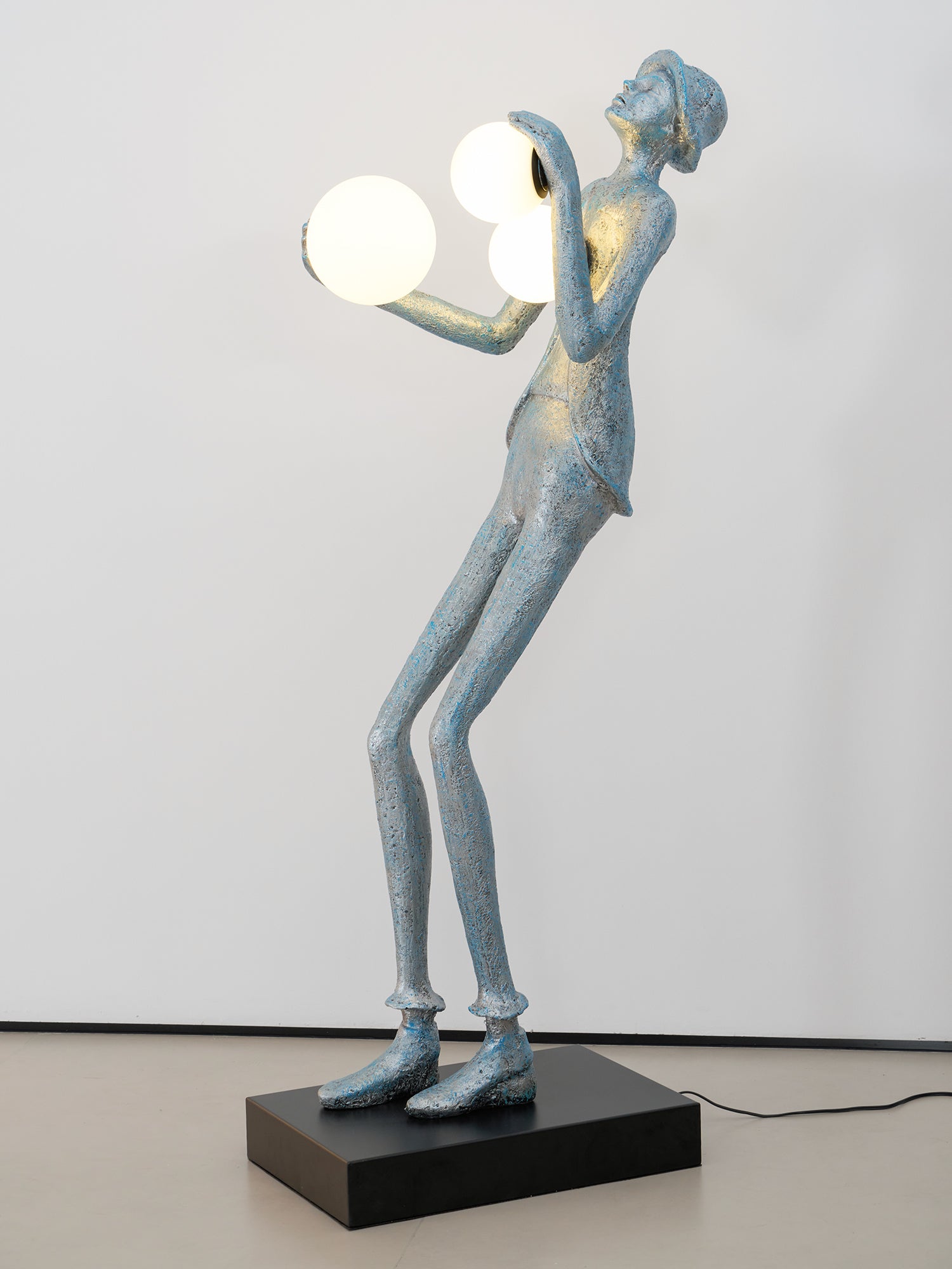 Seloia Gentleman Sculpture Floor Lamp